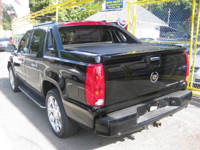 Cadillac Escalade EXT 2007 photo 3