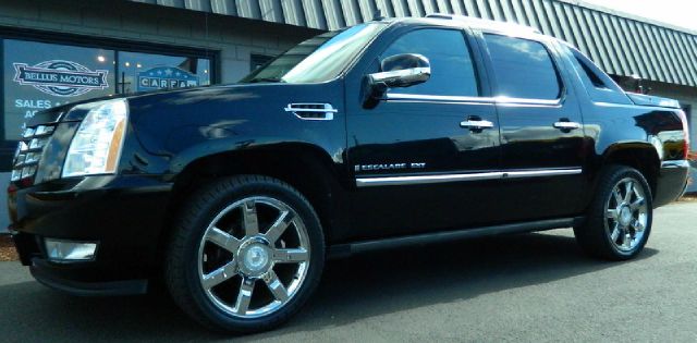 Cadillac Escalade EXT 2008 photo 1