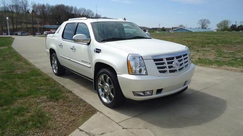 Cadillac Escalade EXT 2010 photo 2