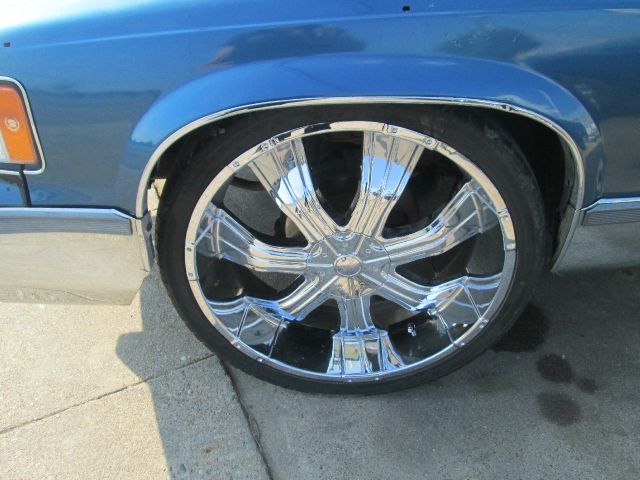 Cadillac Fleetwood 1993 photo 3