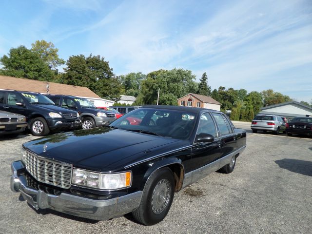 Cadillac Fleetwood 1995 photo 2