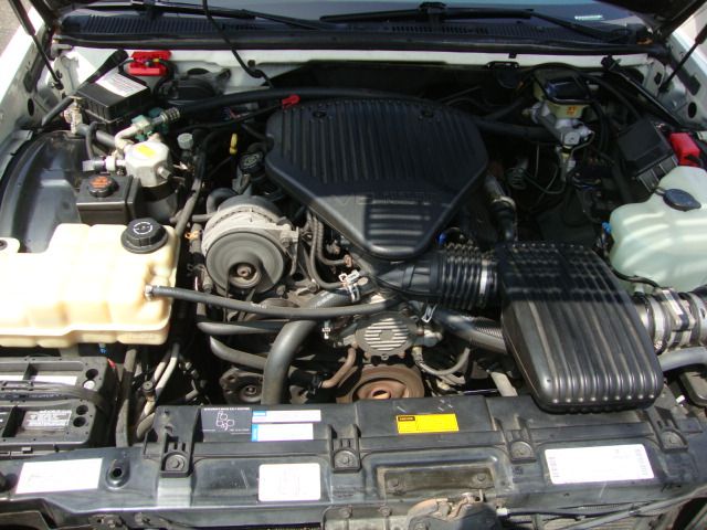 Cadillac Fleetwood 1996 photo 8