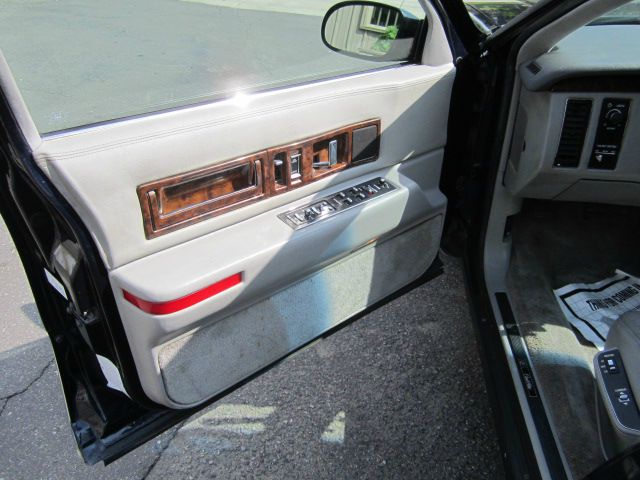 Cadillac fleetwood brougham 1995 photo 1