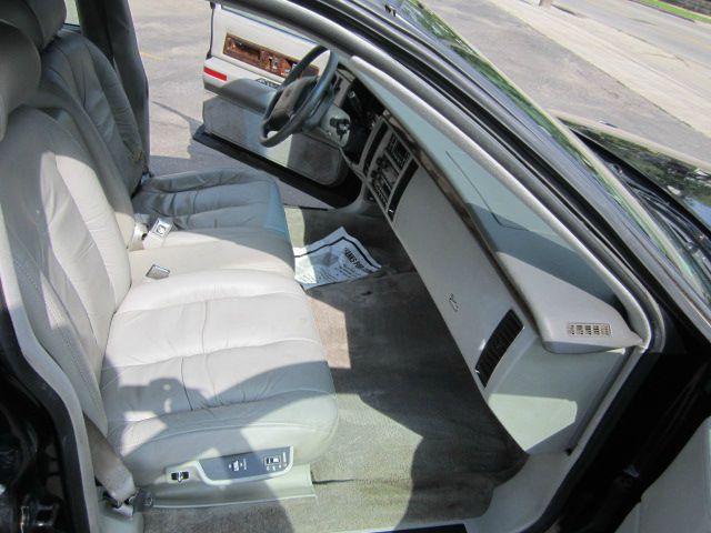 Cadillac fleetwood brougham 1995 photo 8