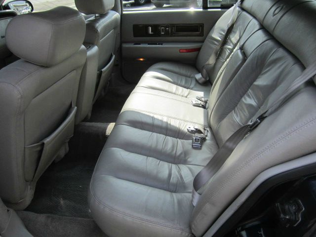 Cadillac fleetwood brougham 1995 photo 9