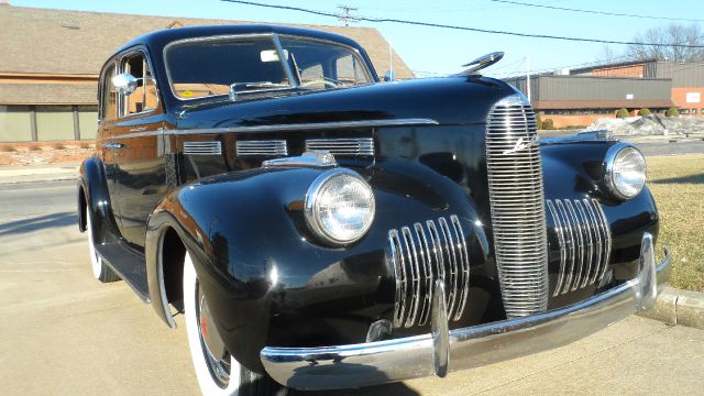 Cadillac LA SALLE 1940 photo 1