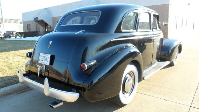 Cadillac LA SALLE 1940 photo 2