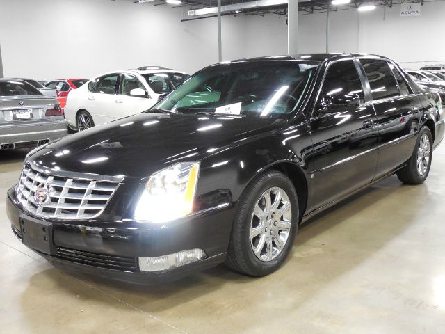 Cadillac Limousine 2008 photo 17