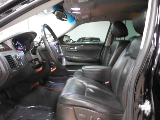 Cadillac Limousine 2008 photo 2