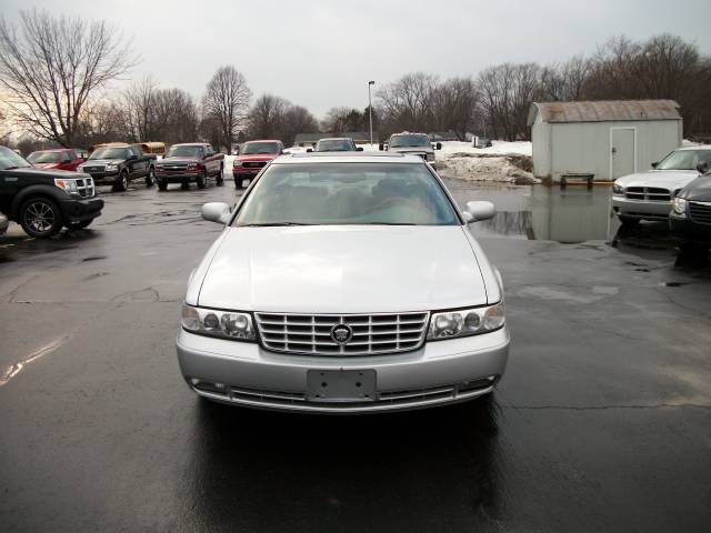 Cadillac SEVILLE DTS Sedan