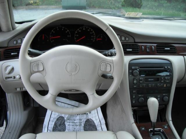 Cadillac SEVILLE 2000 photo 4