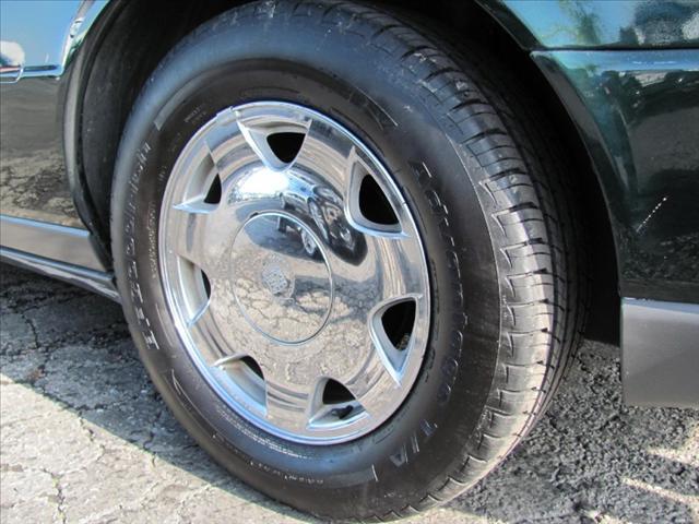 Cadillac SEVILLE 2000 photo 2