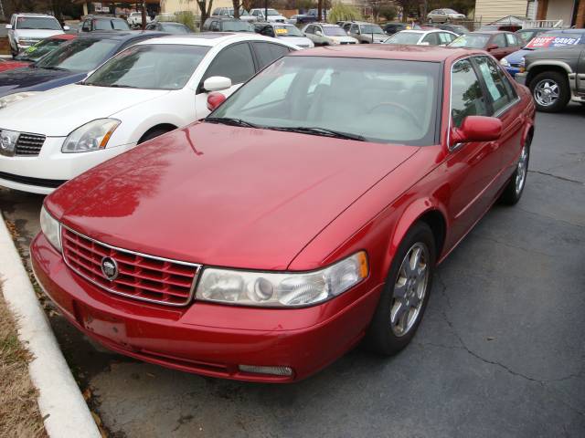 Cadillac SEVILLE AWD Van Sedan