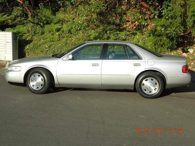 Cadillac SEVILLE 2001 photo 1