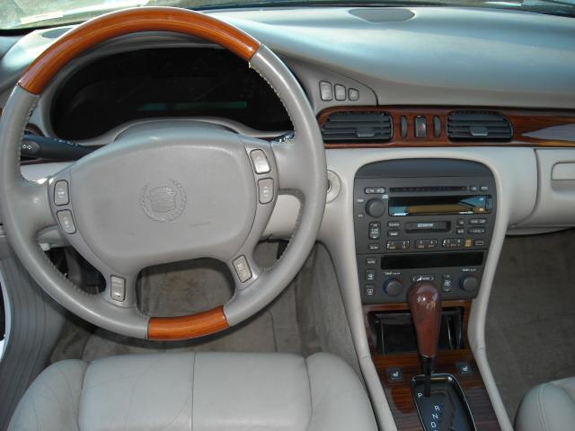 Cadillac SEVILLE 2001 photo 4