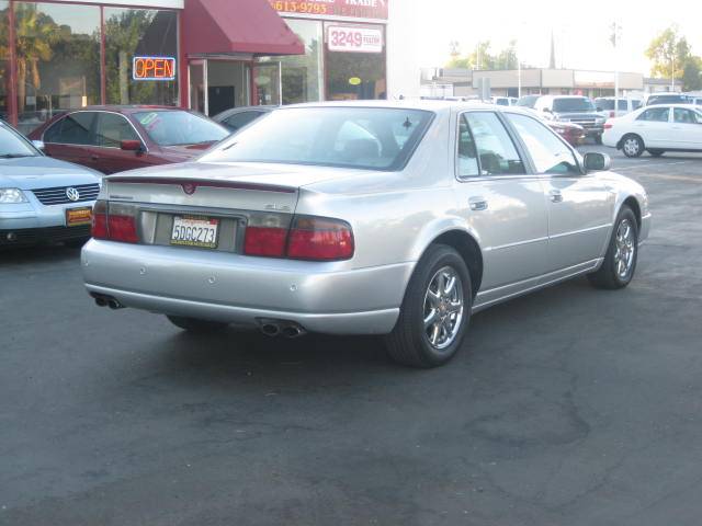 Cadillac SEVILLE 2003 photo 3