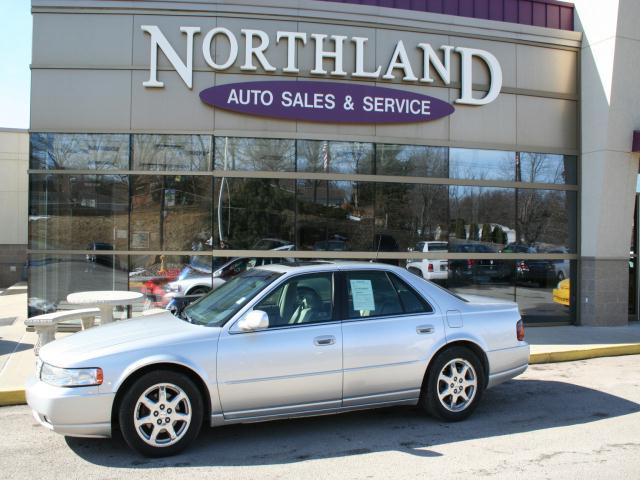 Cadillac SEVILLE DTS Sedan