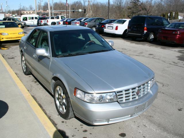 Cadillac SEVILLE 2003 photo 1