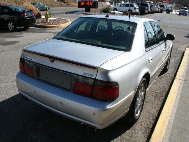 Cadillac SEVILLE 2003 photo 2