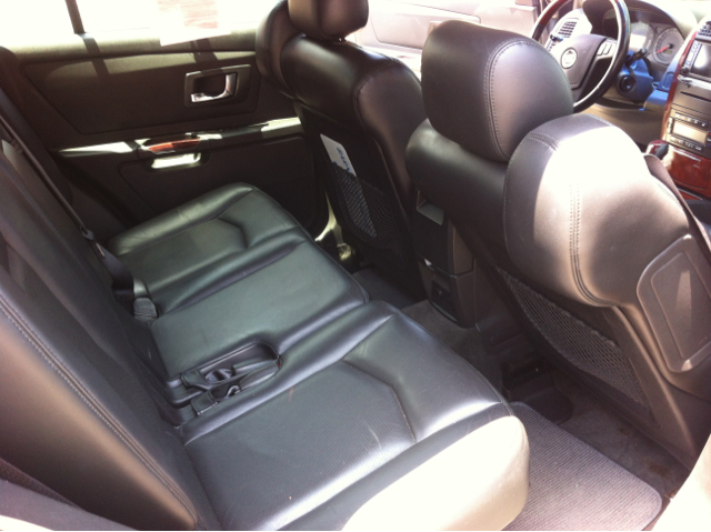 Cadillac SRX 2004 photo 1