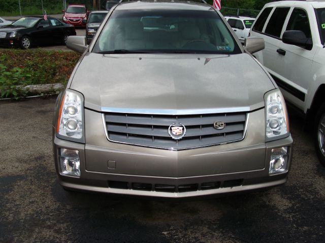 Cadillac SRX 2004 photo 1