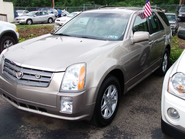 Cadillac SRX 2004 photo 3