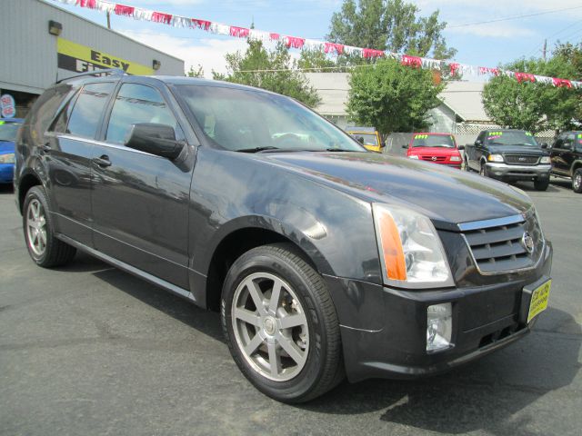 Cadillac SRX 2004 photo 3