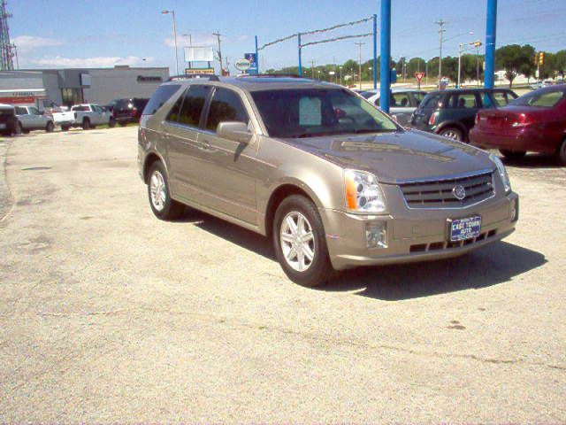 Cadillac SRX 2004 photo 3
