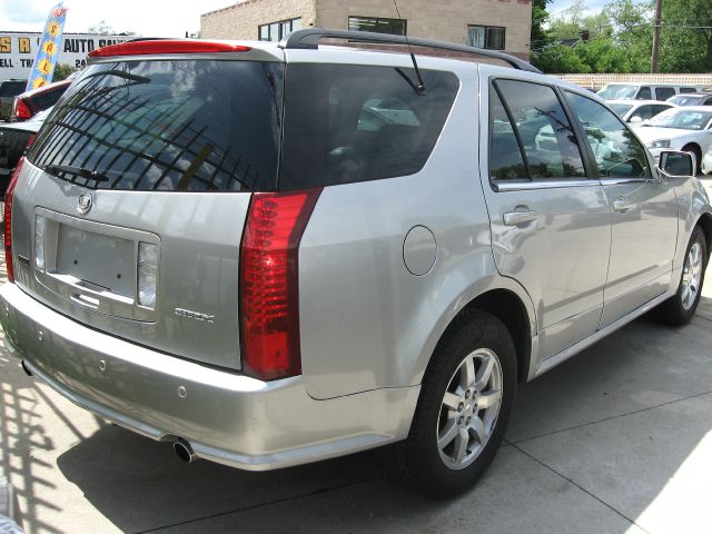 Cadillac SRX 2004 photo 5