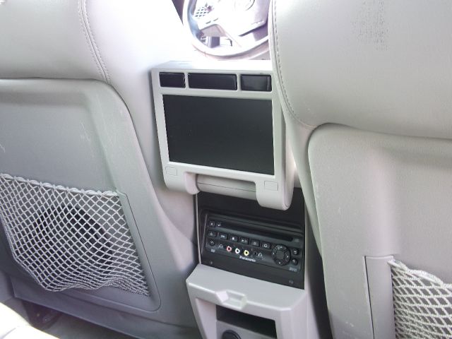 Cadillac SRX 2004 photo 3