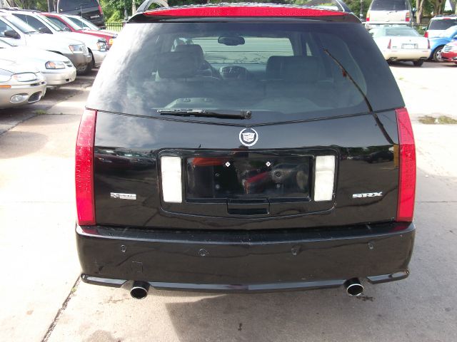 Cadillac SRX 2004 photo 9
