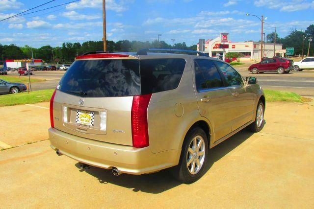 Cadillac SRX 2004 photo 1