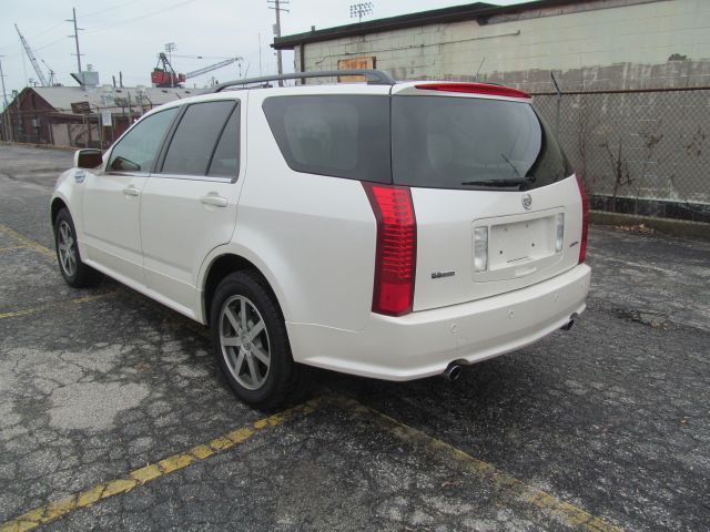 Cadillac SRX 2004 photo 3