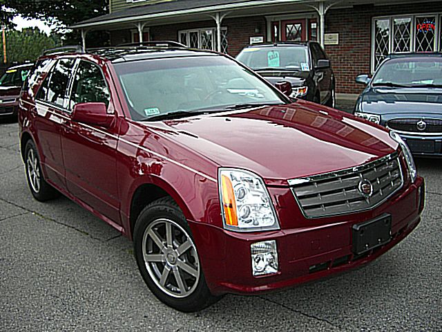 Cadillac SRX 2004 photo 3