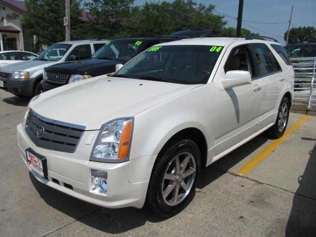 Cadillac SRX 2004 photo 4