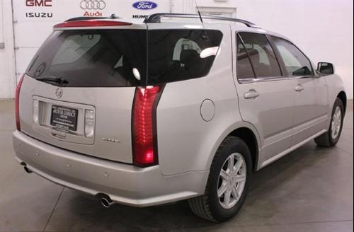 Cadillac SRX 2004 photo 1