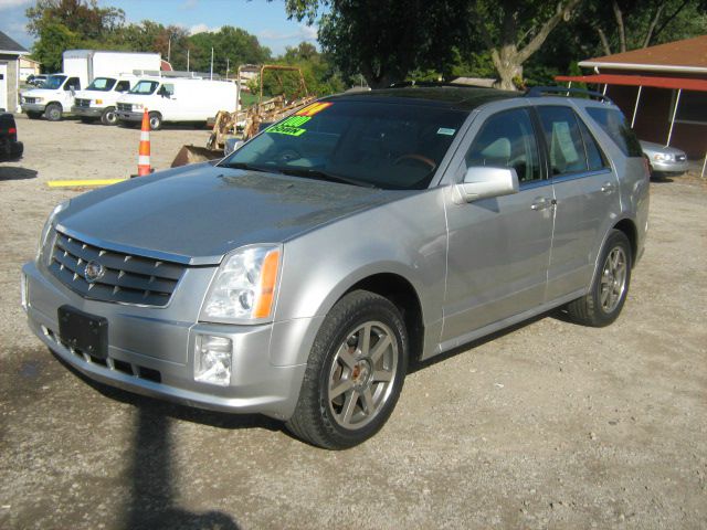 Cadillac SRX 2004 photo 3