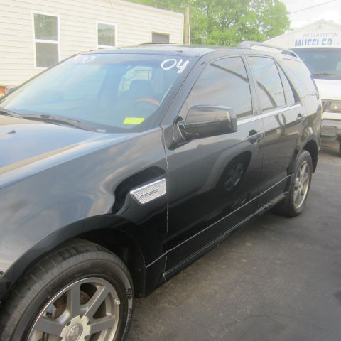 Cadillac SRX 2004 photo 1