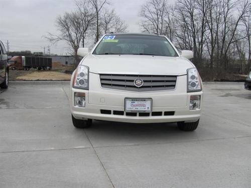 Cadillac SRX 2004 photo 4
