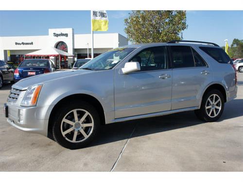 Cadillac SRX 2004 photo 1
