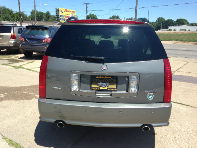Cadillac SRX 2004 photo 1