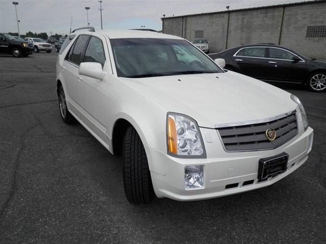 Cadillac SRX 2004 photo 3