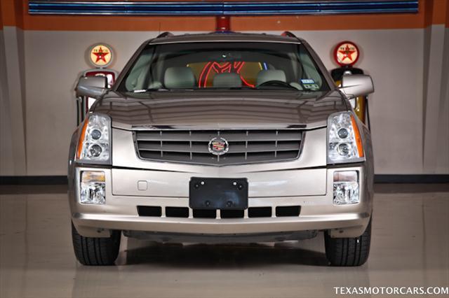 Cadillac SRX 2004 photo 1