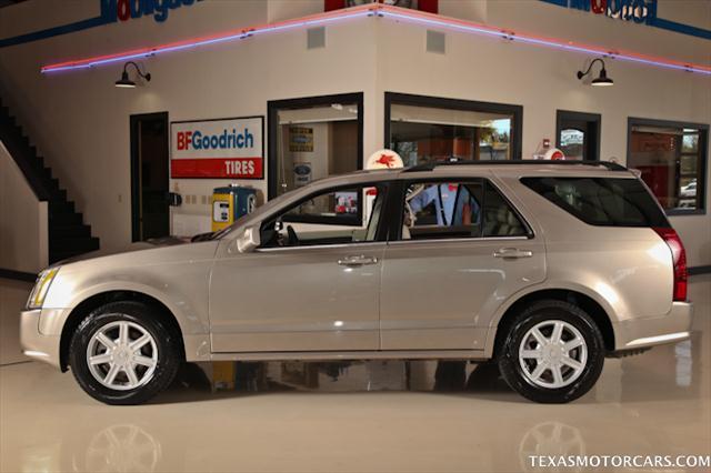 Cadillac SRX 2004 photo 3