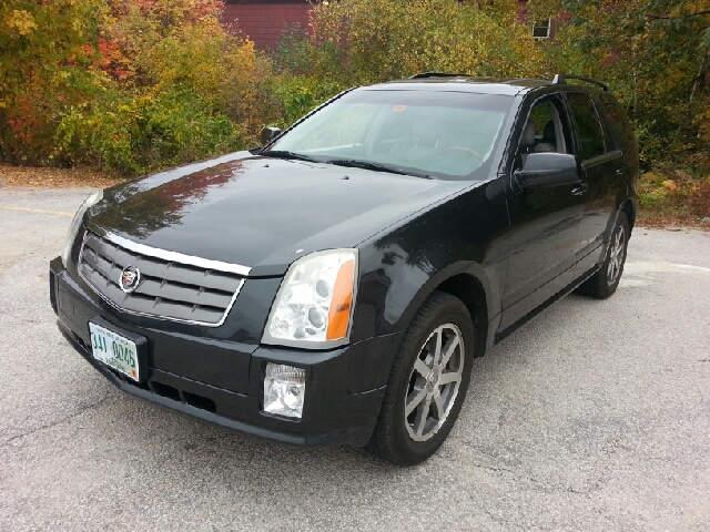 Cadillac SRX 2004 photo 1