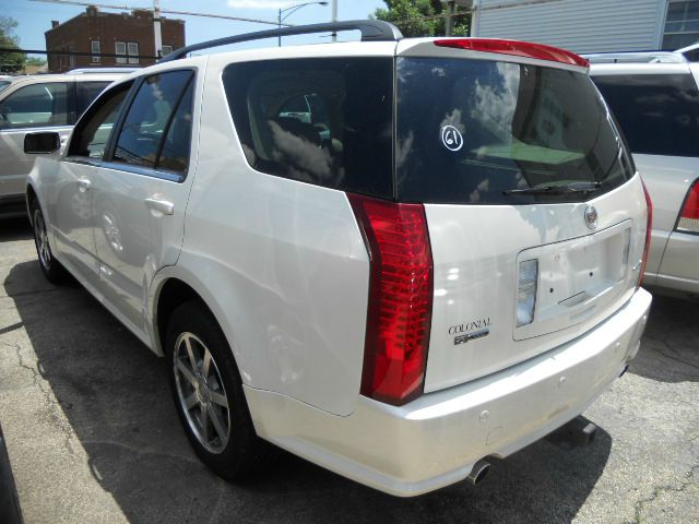 Cadillac SRX 2004 photo 11