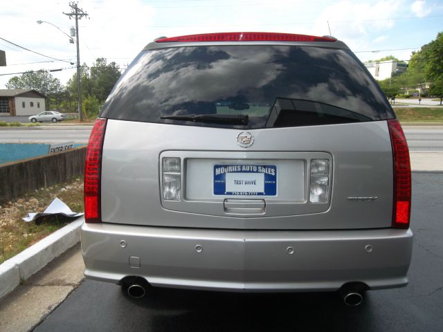 Cadillac SRX 2004 photo 13