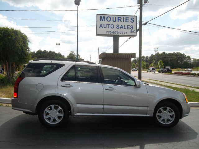 Cadillac SRX 2004 photo 16