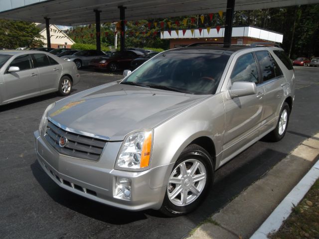Cadillac SRX 2004 photo 17