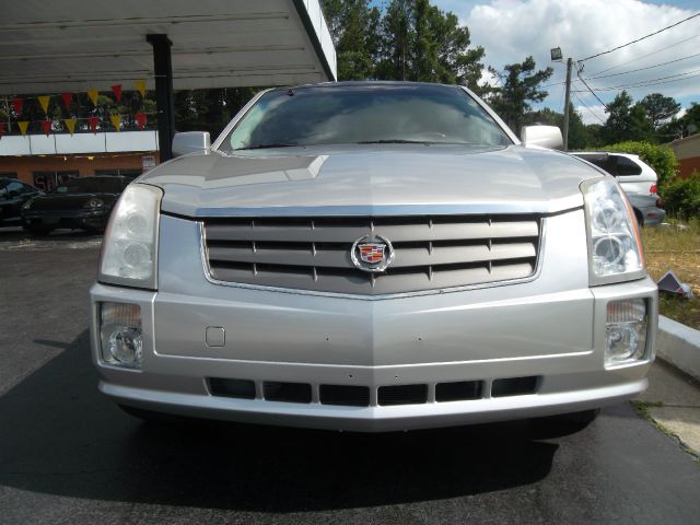 Cadillac SRX 2004 photo 3